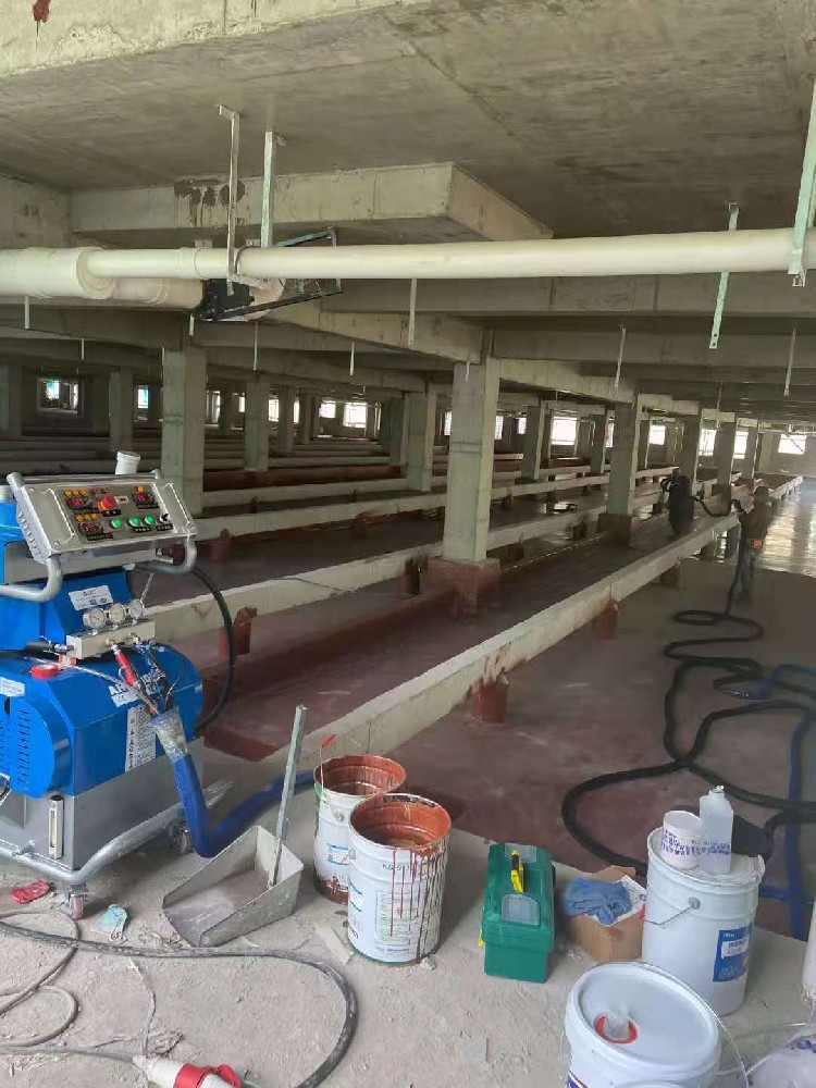 養殖地面噴涂機噴涂耐磨防腐防水_京華邦威