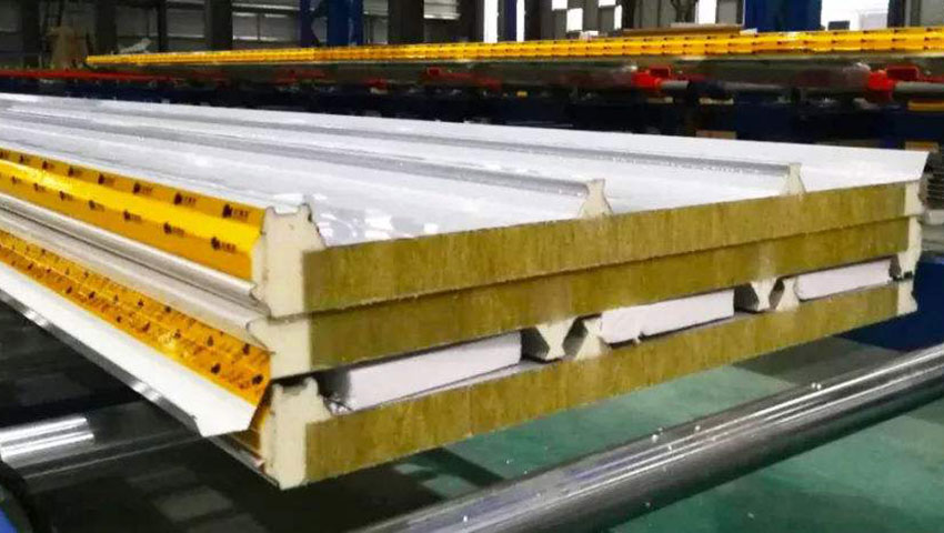 光伏發電站聚氨酯保溫設備(聚氨酯發泡機)-京華邦威